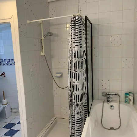 Porte De Paris B&B