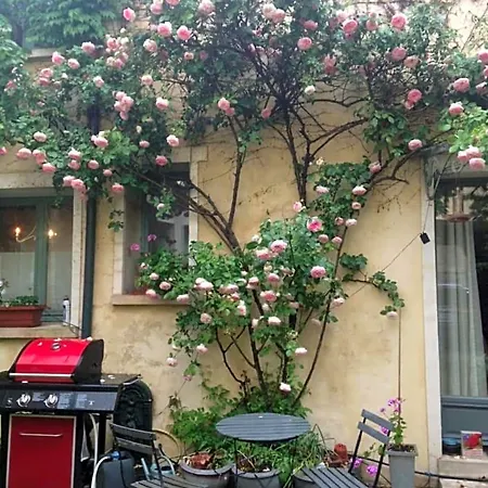 Bed & Breakfast Porte De Paris