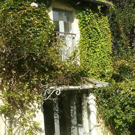 Porte De Paris B&B