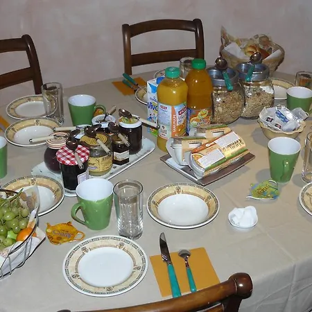 Bed & Breakfast Porte De Paris Montesson